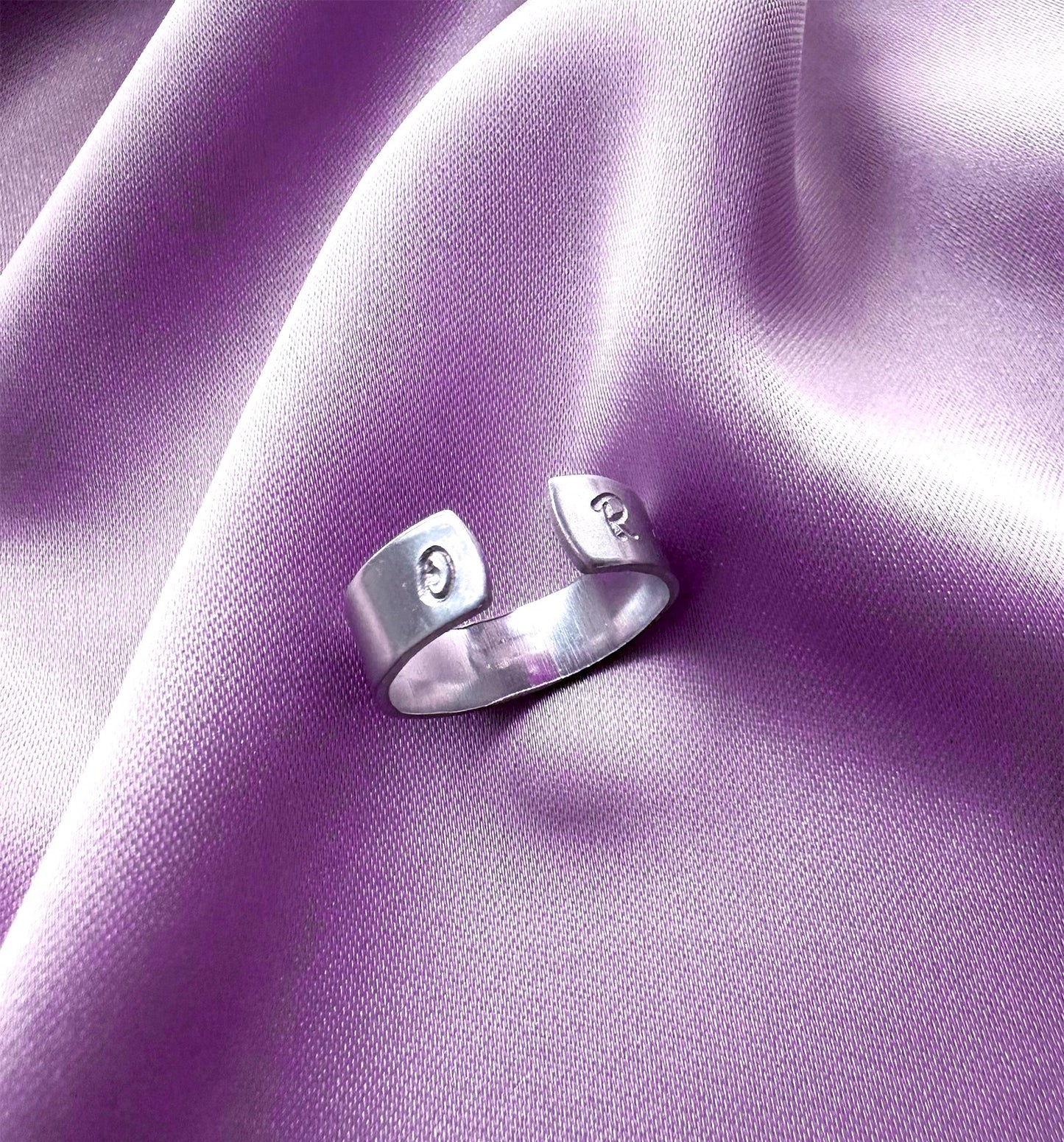 Moustachio ❘ Bague en Aluminium