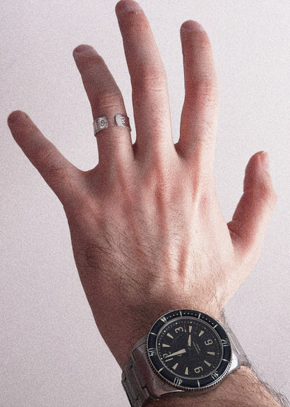 Moustachio ❘ Bague en Aluminium